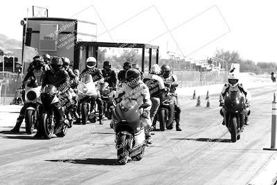 media/May-06-2024-Moto Forza (Mon) [[b33359f27d]]/Around the Pits/